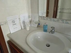 Tra Pirandello e Leopardi B&B - Badezimmer