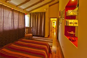 SunCave Gardens Naturist - Quarto
