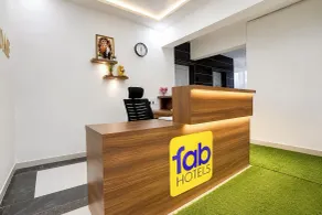 FabHotel Nashik Prime Stay - Resepsjon