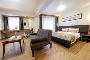 Madeen City Hotel - Rom