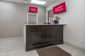Red Roof Inn Bay Minette - Reception