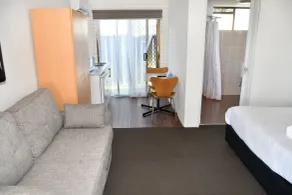 Lakeside Inn Wollongong - Room
