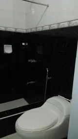 Yellow House Vacation Rental - Salle de bain
