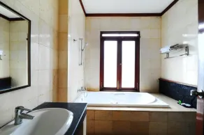 Dago Highland Resort - Bathroom