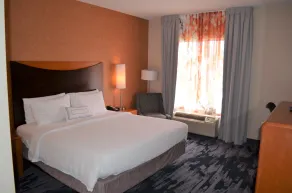 Fairfield Inn & Suites by Marriott Sault Ste. Marie - Chambre