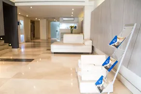 Hotel Toscana Plaza - Recepción