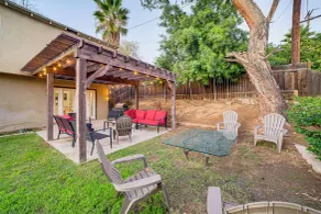 "Celeste" Stunning 5 bd, 2 ba home in Riverside on Celeste Dr - Innvendig