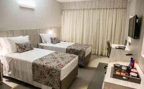 AlphaPark Hotel - Room