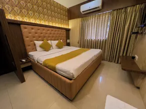 Hotel Ratna Paradise Thane West - Værelse