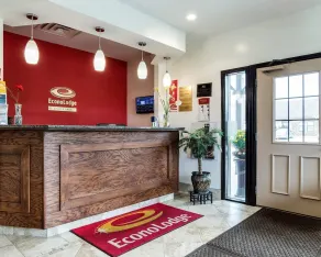 Econo Lodge Lawrence near University - Hall