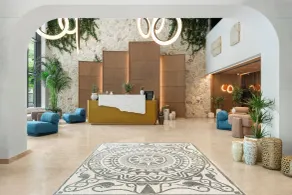 Mövenpick Hotel & Residences Teuta Kotor Bay  - Recepción