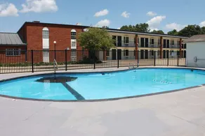 Econo Lodge Kennett - Piscine