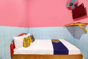 Hotel O 4 Saudara Hotel - Zimmer