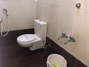 New Cape Hotel - Bathroom