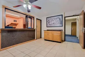 Hillside Inn & Suite - Hall