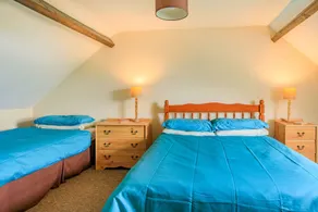 Hillymouth - Habitación
