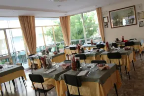Hotel Mauri - Restaurant