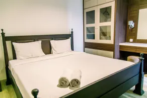 Comfort And Best Choice 2Br At Bintaro Icon Apartment - Room