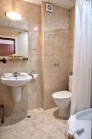 Hotel Orbita - Bathroom