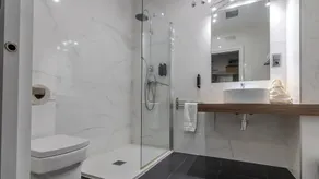 Hotel Barrio Húmedo by gaiarooms - Bathroom