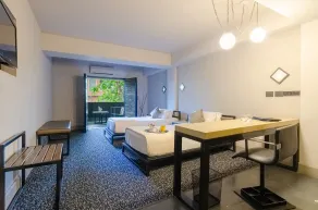 Prodeo Hotel + Lounge - Ausblick vom Zimmer