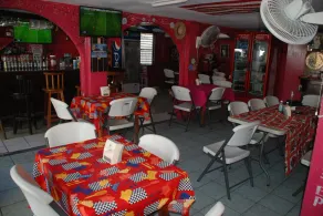 Hotel Coastalbay 2 & Golf Cart Rental - Restaurant