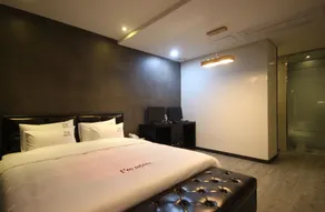 H Moment Hotel in Yangsan - Værelse