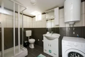 Villa Mandarin - Bathroom