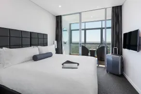 Meriton Suites Chatswood - Room