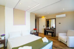 Aurasia Sea Side Hotel - Rom