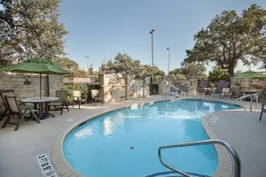 Comfort Suites San Antonio North - Stone Oak - Pool