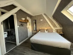 Hôtel De Troyes   - Chambre