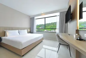 Grace Patong Hotel - Ausblick vom Zimmer
