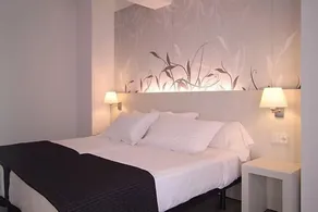 Hotel Mediterrani - Rum