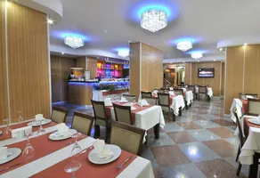 Rhiss Hotel Bostanci - Restaurant