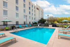 Hampton Inn & Suites Austin-Airport - Pool