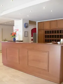 Kassandra Bay - Reception