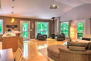 Lak Haus: Resort-style Home on Tims Ford Lake! - Interiör
