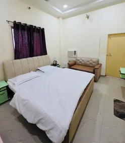 Shri Ram Hotel - Shri Ram Janambhoomi & Shri Hanuman Garhi Temple-100 Mtrs. - Chambre