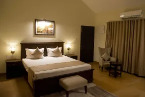 WelcomHeritage Tadoba Vanya Villas Resort & Spa - Room
