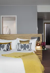 art'otel berlin mitte, Powered by Radisson Hotels - Zimmer
