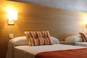 Hotel Carmen - Zimmer