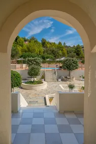 Kekatos Studios - Interior entrance