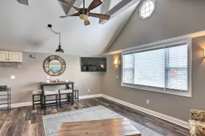 Updated Lake Erie Home ~ 34 Mi to Cedar Point! - Parte interna