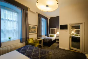 Hotel Isaacs Cork City - Habitación