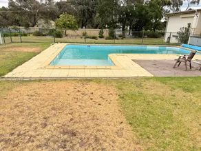 Golden Hills Motel - Pool