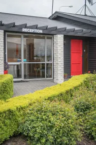 Cedar Lodge Motel - Reception