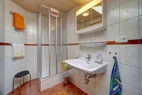 Gästehaus Schmalzreich - Bathroom