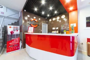 RedDoorz Plus near SM Lanang Davao - Recepción