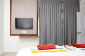 RedDoorz Plus near Sukajadi 2 - Room
